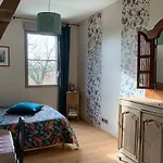 La Grange Des Loges بيت للعطل Boucé