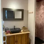 بيت للعطل La Grange Des Loges Boucé