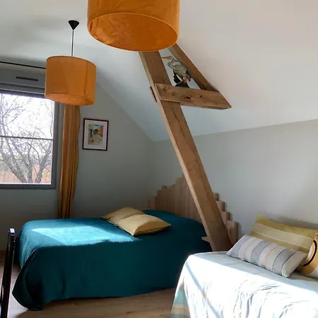 בית נופש La Grange Des Loges Boucé