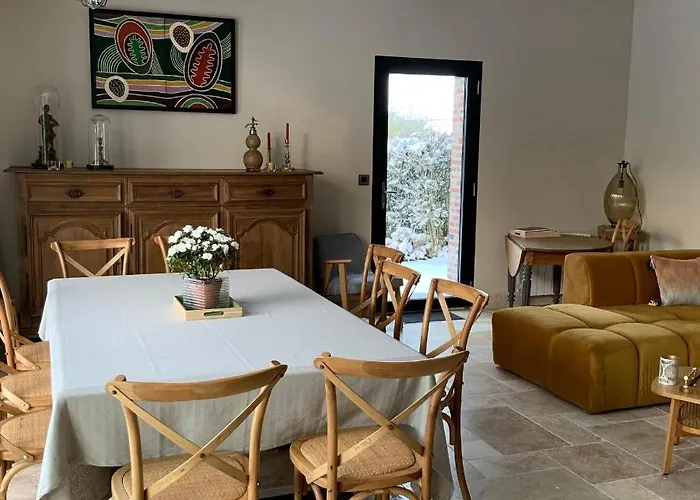 La Grange Des Loges בית נופש Boucé