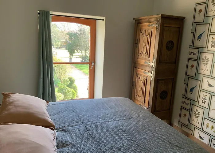 בית נופש La Grange Des Loges Boucé