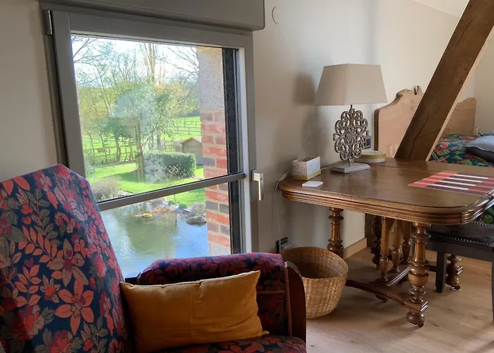 La Grange Des Loges Boucé