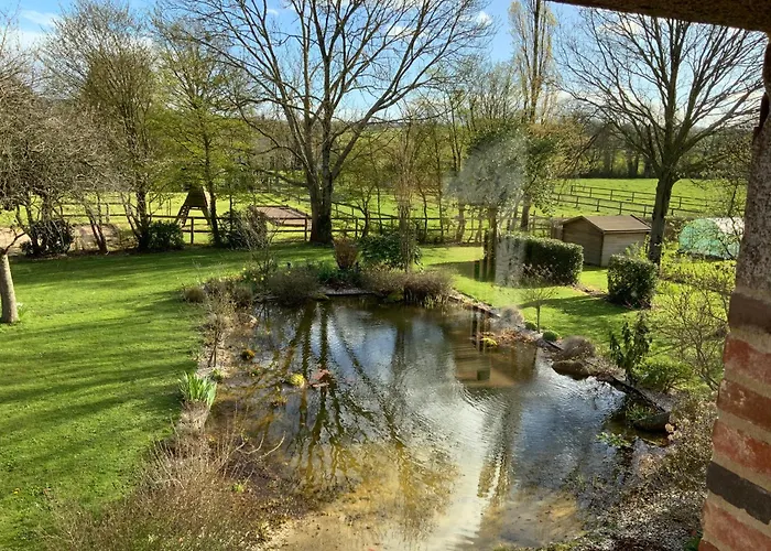 La Grange Des Loges בית נופש Boucé